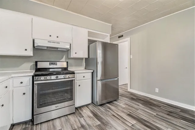 $189,000 | 219 Wilbur Street Southeast, Grand Rapids, MI 49548