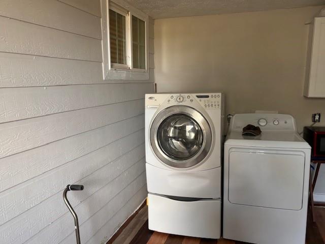 1002 Farm To Market 55 Barry, TX 75102 - Photo 16 of 21 a utility room with dryer and washer