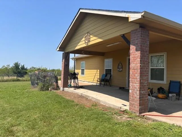 a house view with a outdoor space