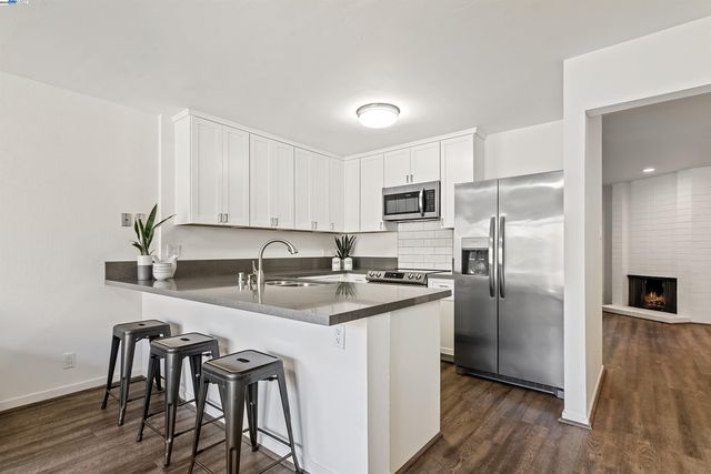 $895,000 | 3334 Solomon Lane, Alameda, CA 94502