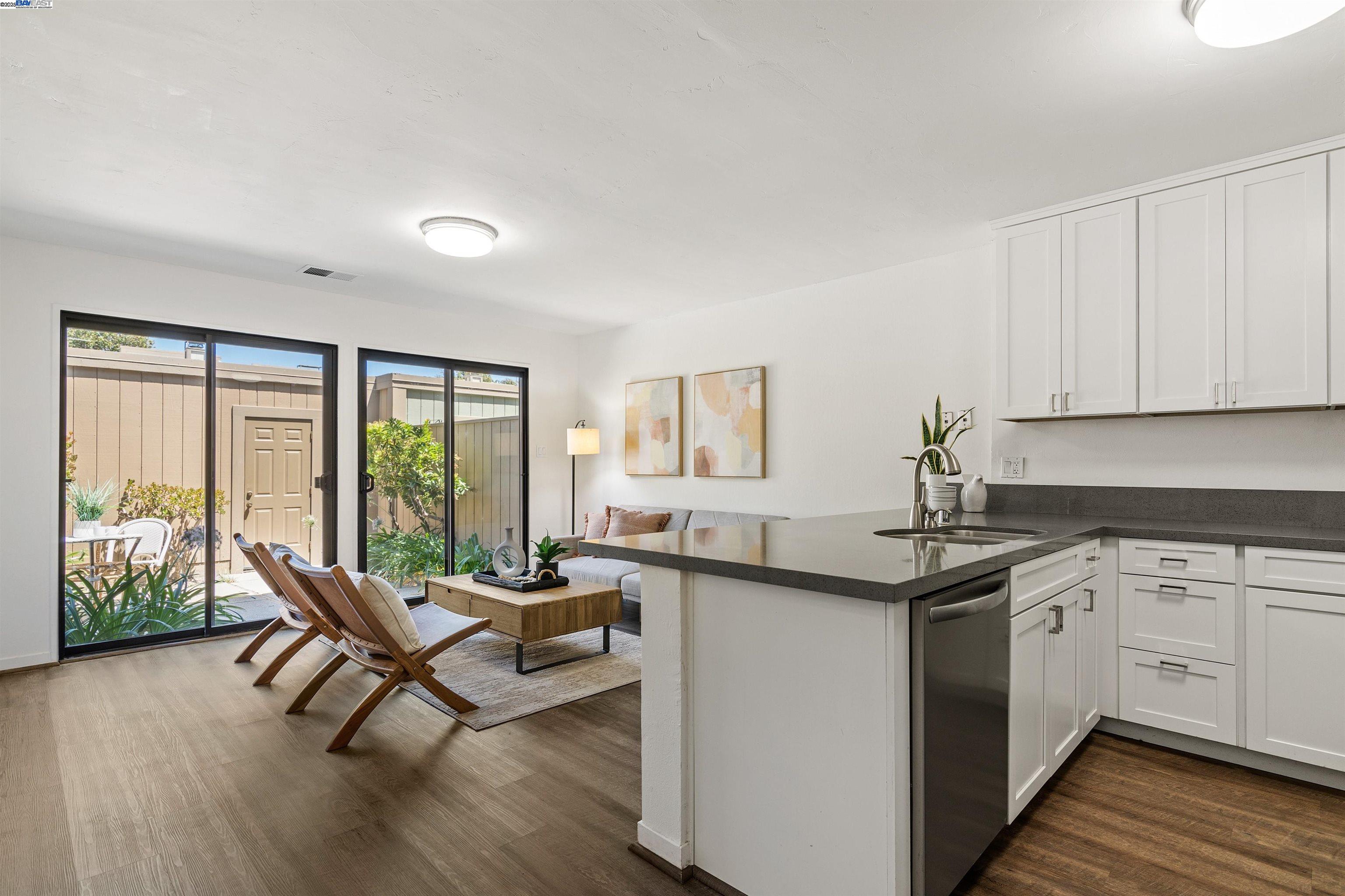 3334 Solomon Lane Alameda, CA 94502 - Photo 12 of 42