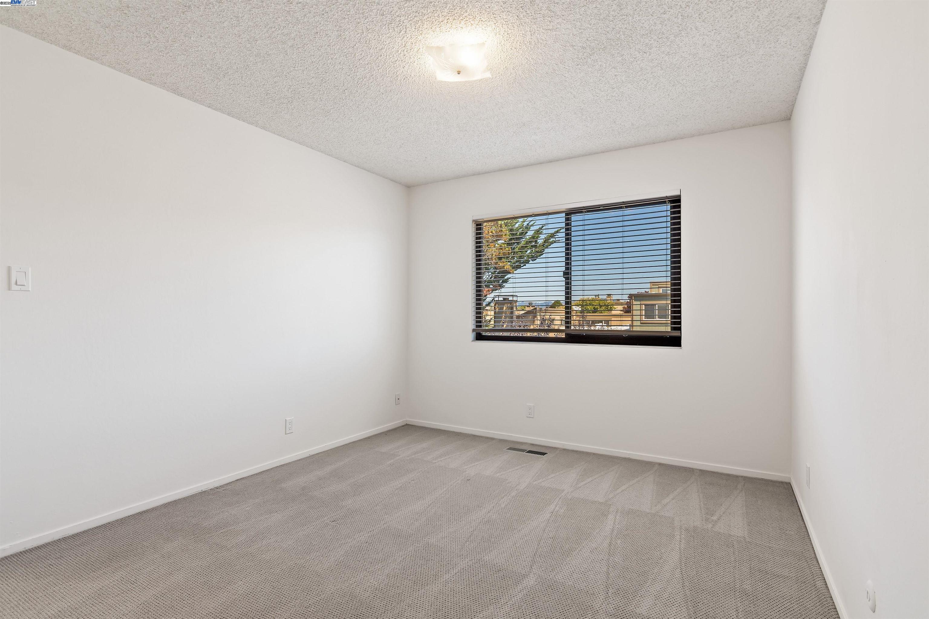 3334 Solomon Lane Alameda, CA 94502 - Photo 34 of 42