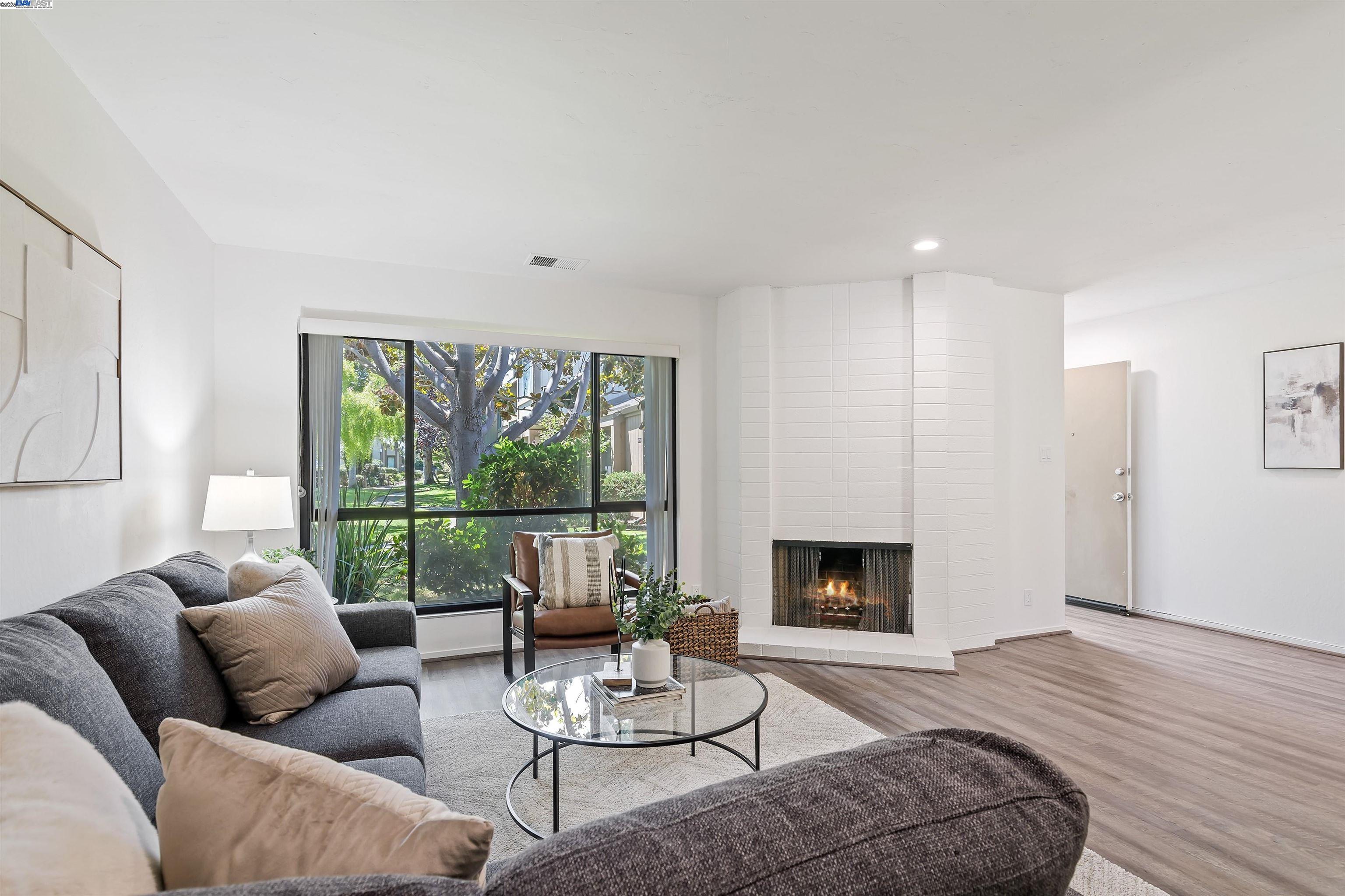 3334 Solomon Lane Alameda, CA 94502 - Photo 8 of 42