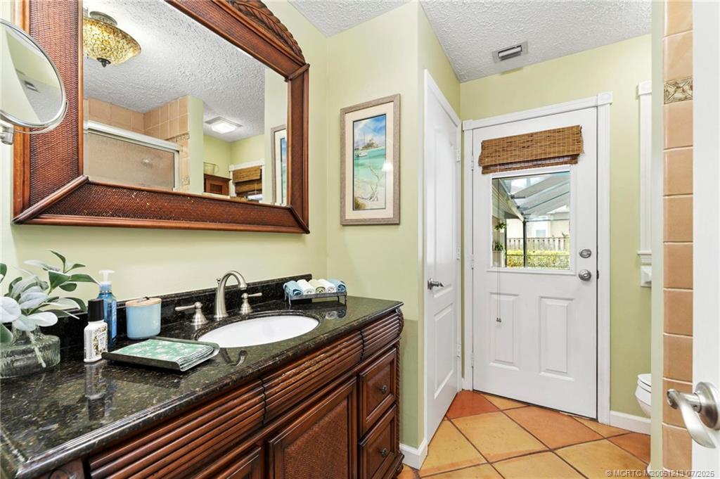 2087 Southwest Danforth Circle Palm City, FL 34990 - Photo 31 of 66 Guest Bath