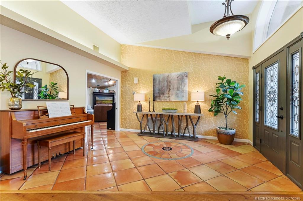 2087 Southwest Danforth Circle Palm City, FL 34990 - Photo 10 of 66