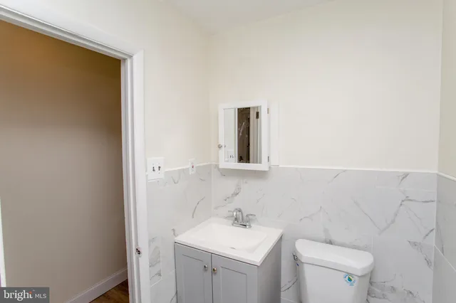 $1,820 | 857 Street Road, Southampton, PA 18966