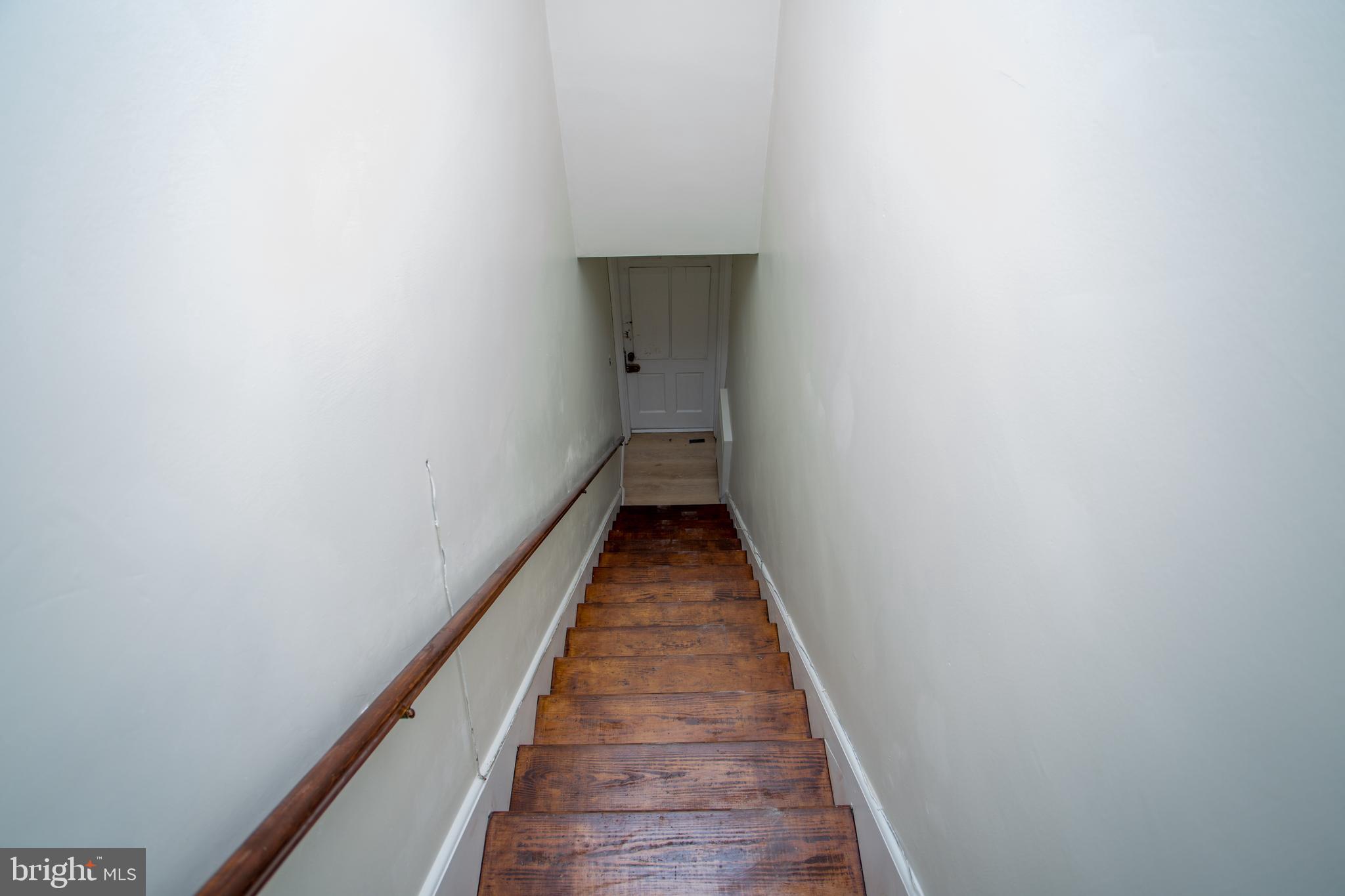 857 Street Road Southampton, PA 18966 - Photo 25 of 32 2nd Entrance off of ground level