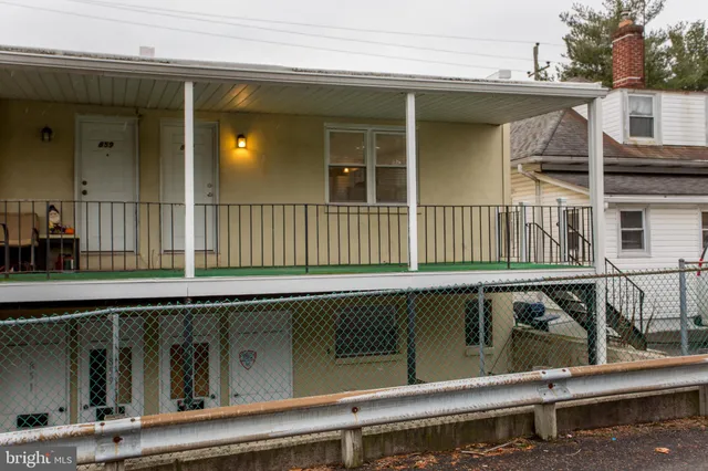 $1,820 | 857 Street Road, Southampton, PA 18966