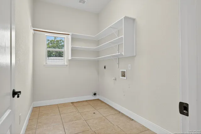 $419,900 | 1126 Winding Creek Trail, Spring Branch, TX 78070