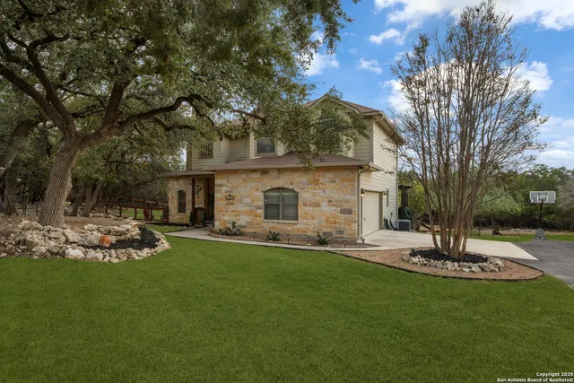 $419,900 | 1126 Winding Creek Trail, Spring Branch, TX 78070