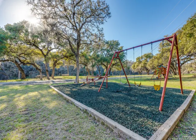 $419,900 | 1126 Winding Creek Trail, Spring Branch, TX 78070