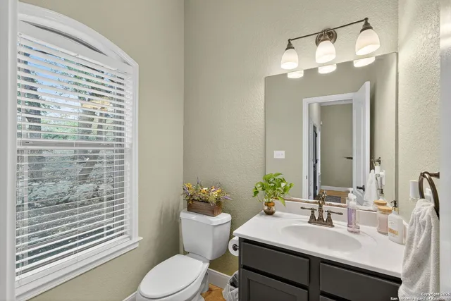 $419,900 | 1126 Winding Creek Trail, Spring Branch, TX 78070