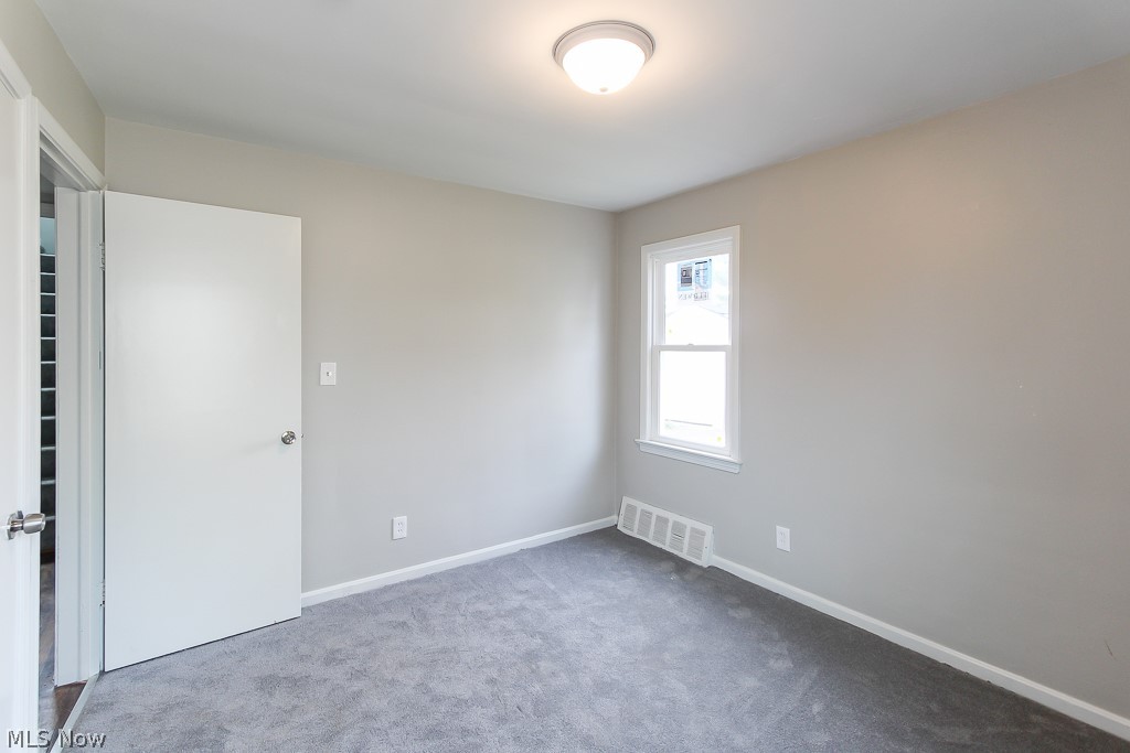 6212 Dunham Road Maple Heights, OH 44137 - Photo 18 of 34