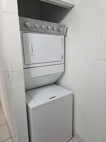 $2,300 | West End, Miami, FL 33193