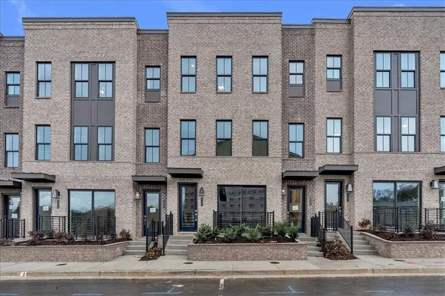 $2,300 | 742 Urban Grange Way, Suwanee, GA 30024