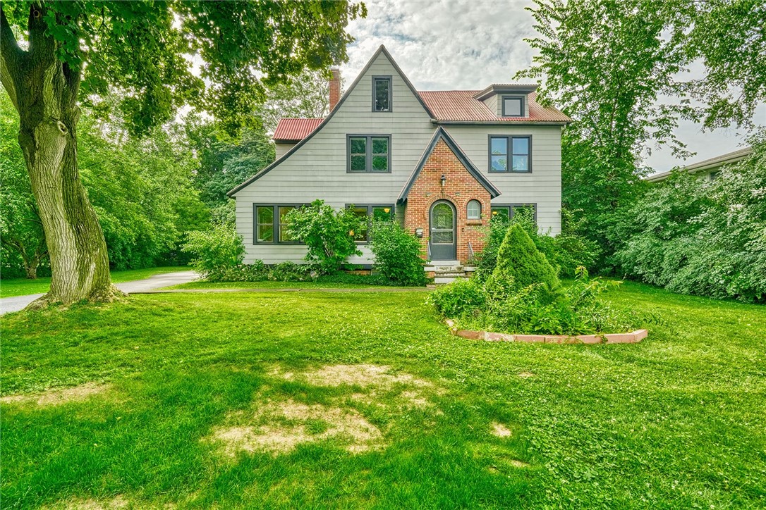 348 Grosvenor Road Brighton, NY 14610 - Photo 1 of 1 Gallery Image 1