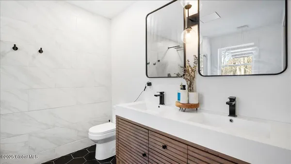 $25,500 | 95 Meadowbrook Road, Saratoga Springs, NY 12866