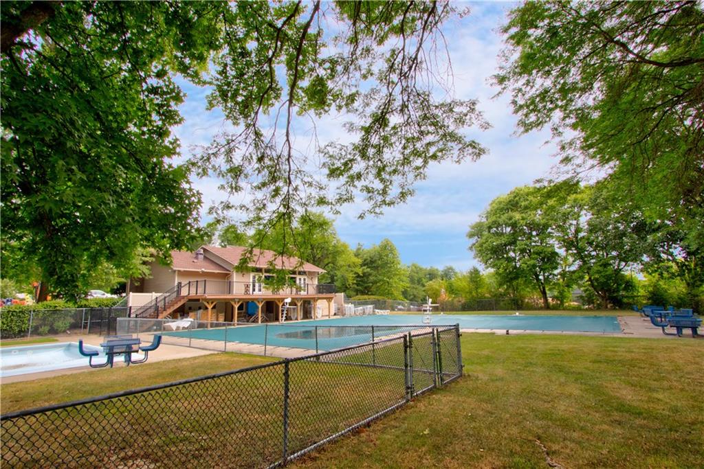 2553 Hunting Ridge Trail Bridgeville, PA 15017 - Photo 22 of 25 Gallery Image 22