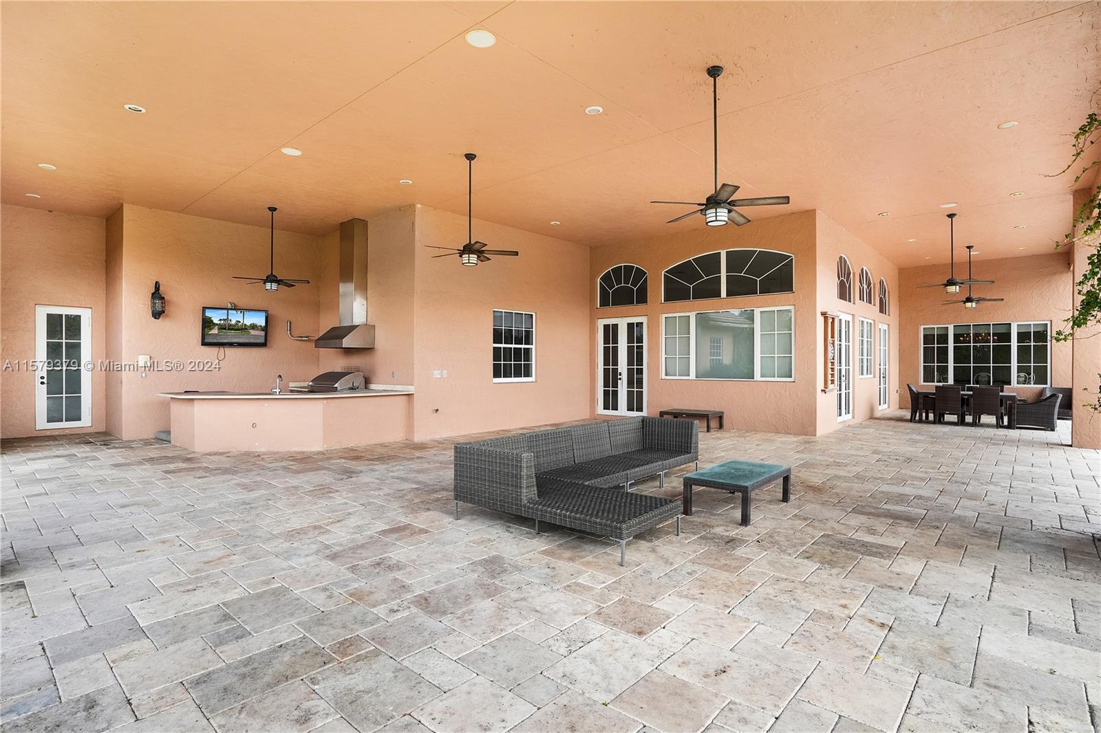 6225 Stallion Way Southwest Ranches, FL 33330 - Photo 40 of 56