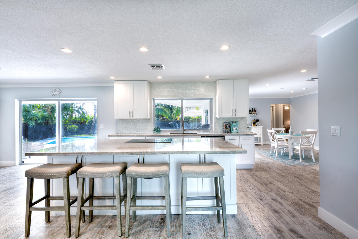 136 Easterly Road North Palm Beach, FL 33408 - Photo 27 of 32 KITCHEN
