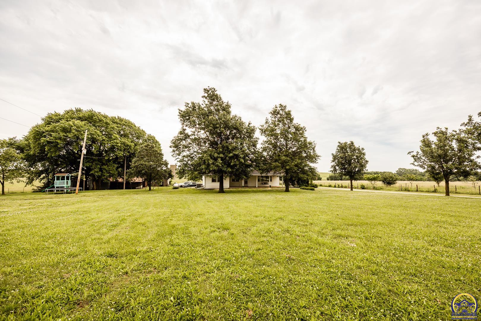 2626 Rd F Americus, KS 66835 - Photo 39 of 70