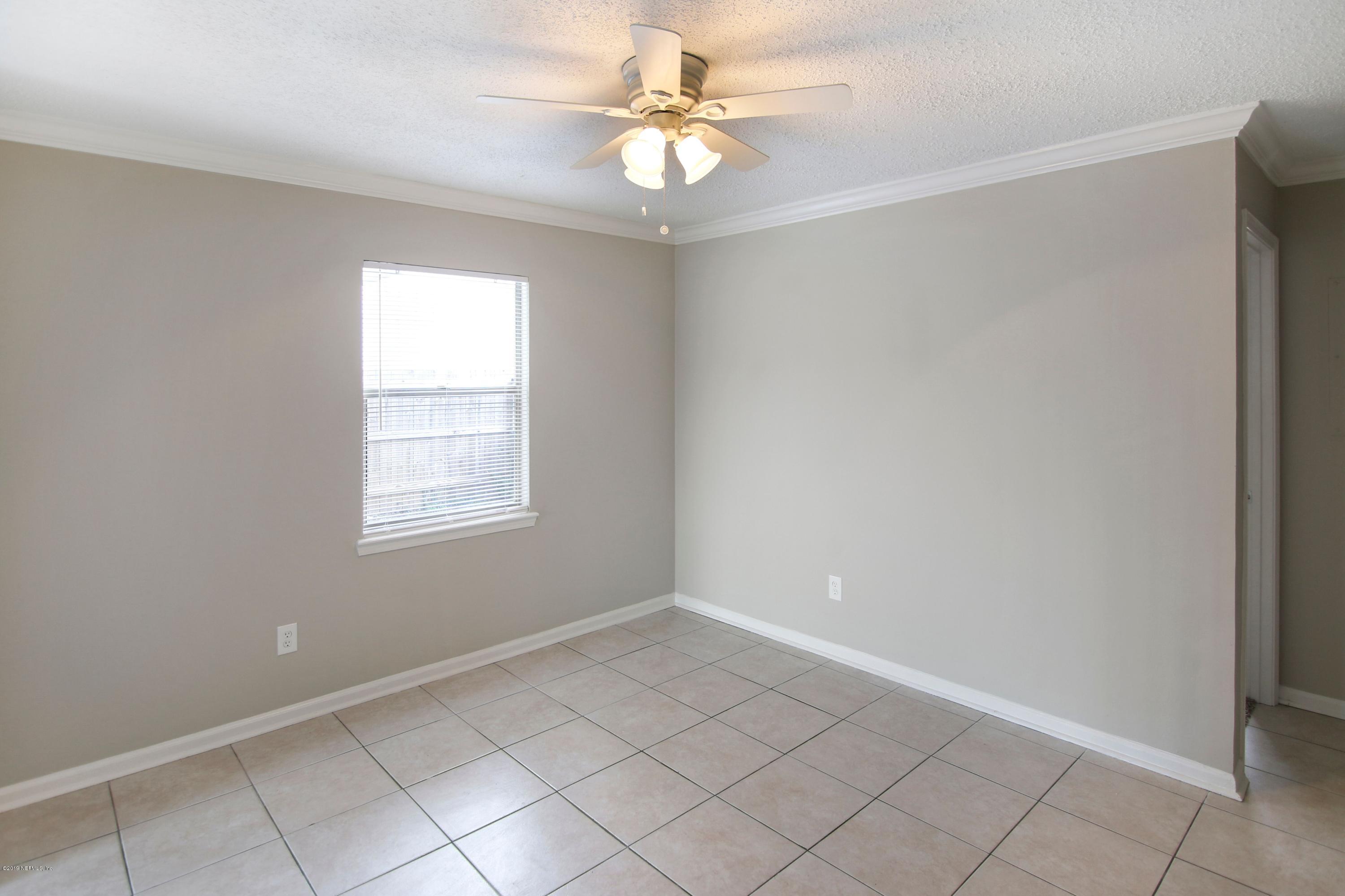 8857 Ivey Road Jacksonville, FL 32216 - Photo 5 of 12 Dining Room