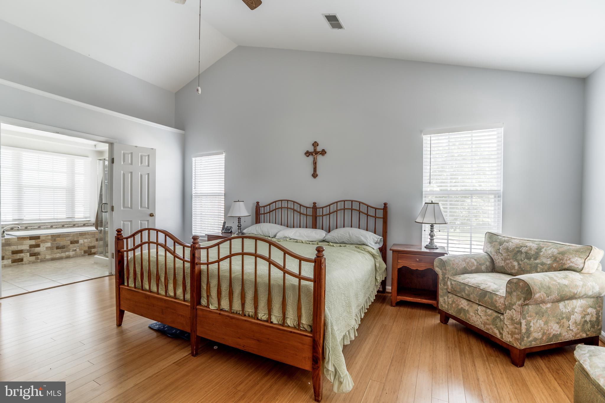 47764 Rafter Court Sterling, VA 20165 - Photo 21 of 44 Primary Bedroom
