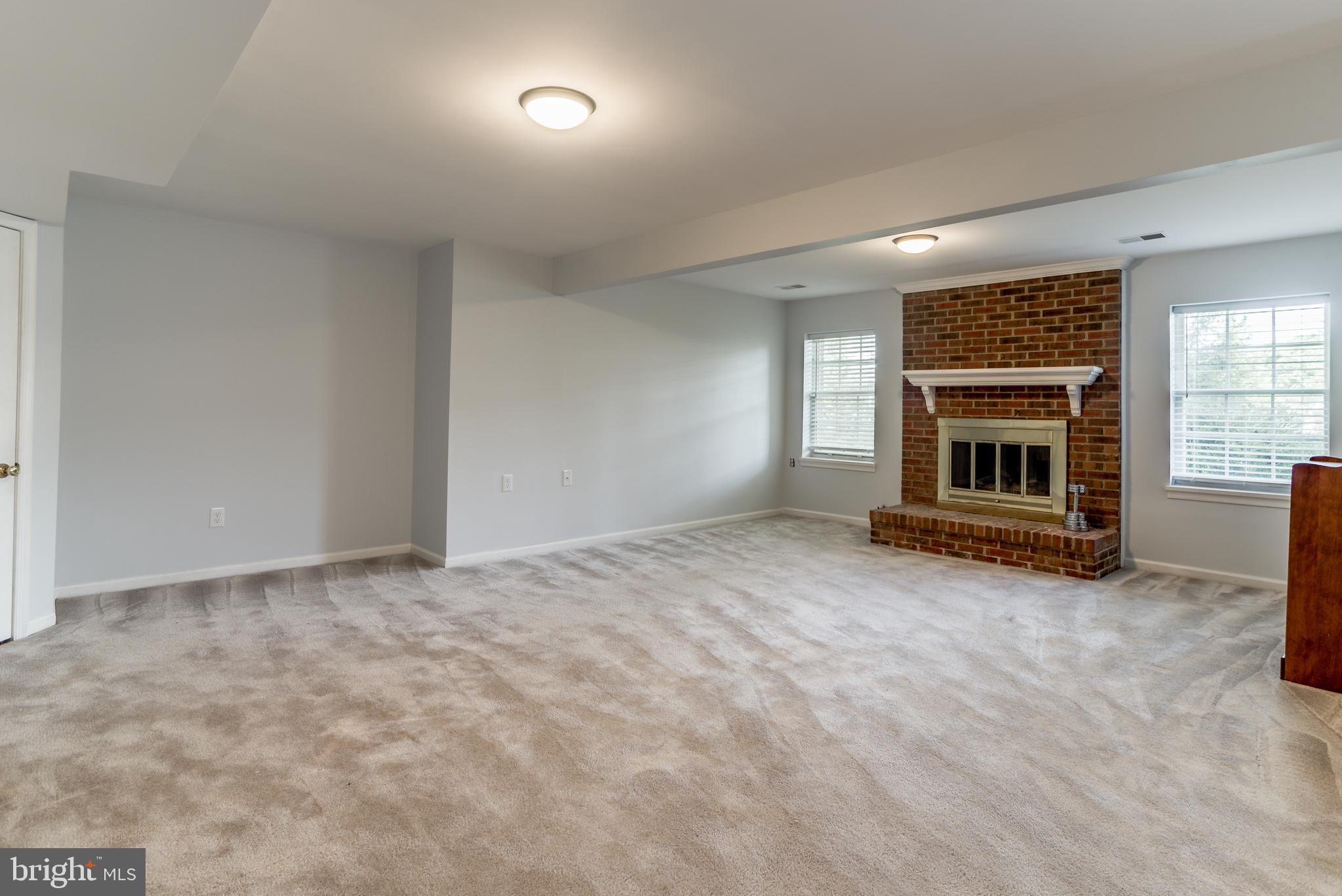 47764 Rafter Court Sterling, VA 20165 - Photo 35 of 44 And more with Gas Fireplace