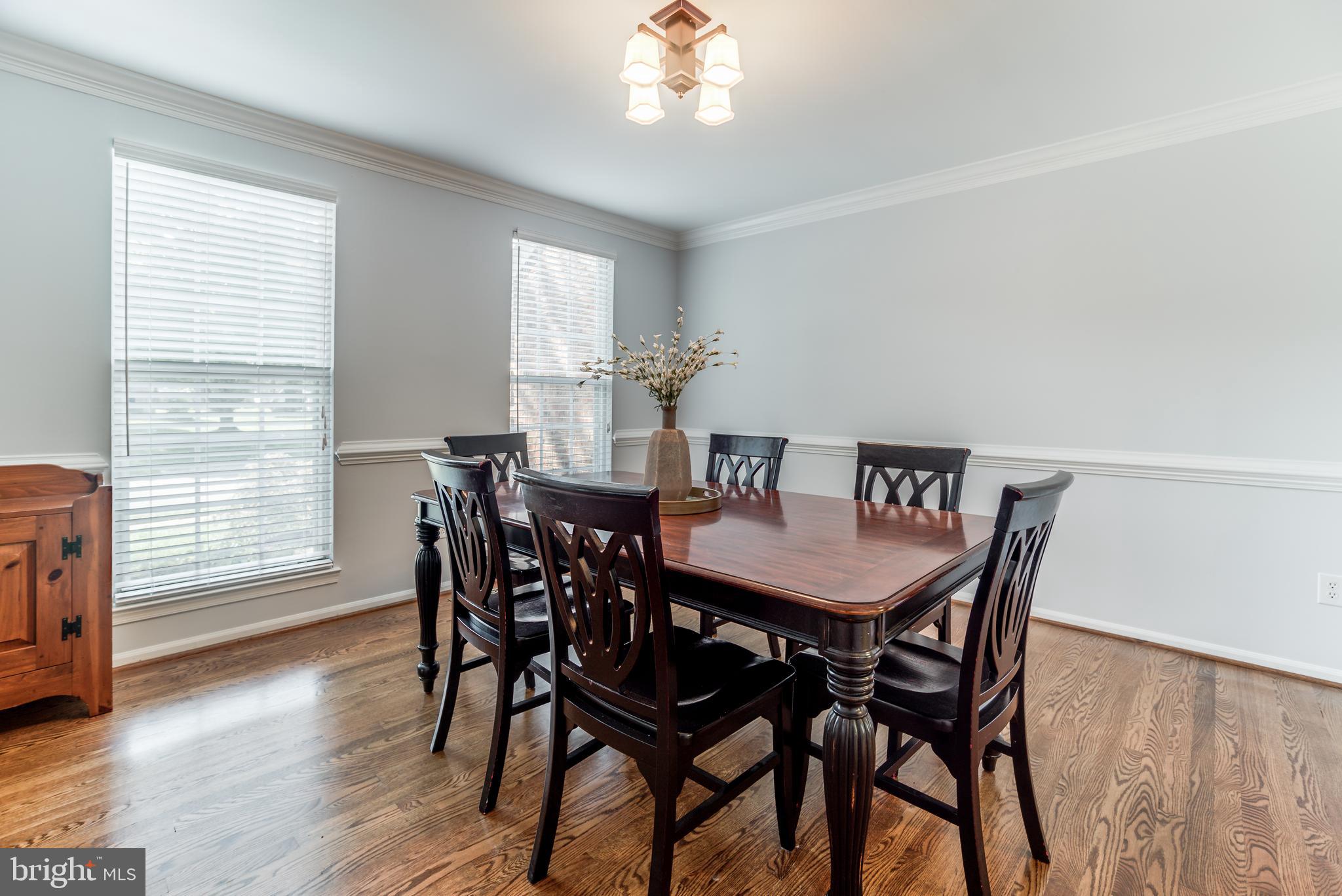 47764 Rafter Court Sterling, VA 20165 - Photo 6 of 44 Dining Room