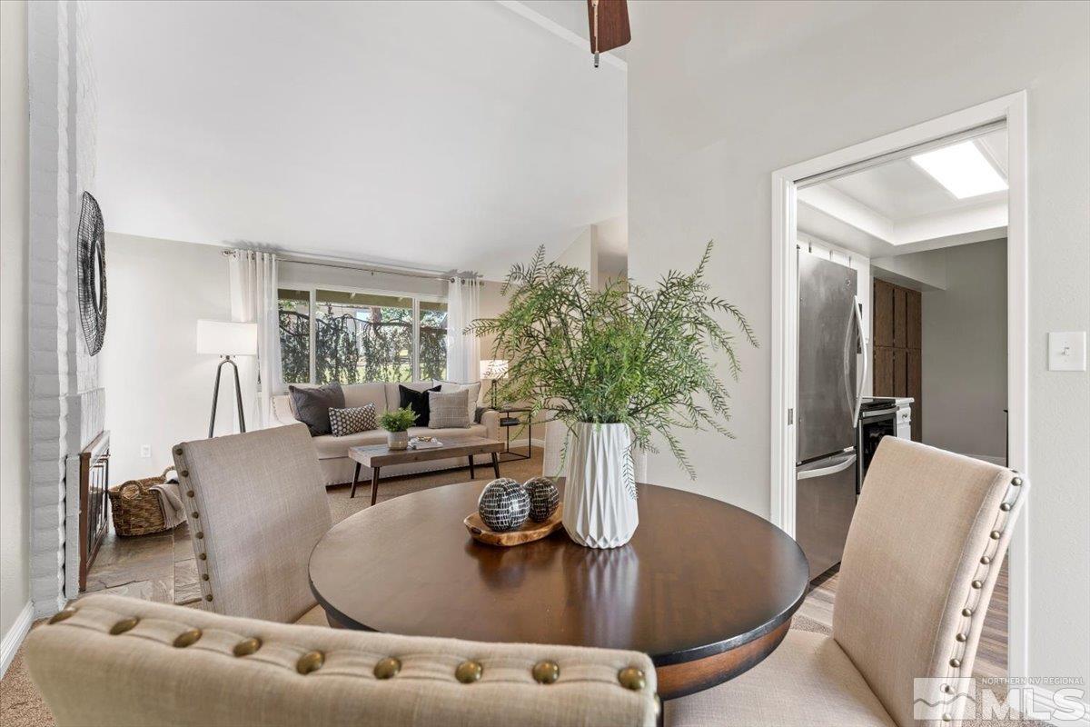 1121 Wagon Wheel Circle Reno, NV 89503 - Photo 6 of 31 a living room with furniture and a potted plant
