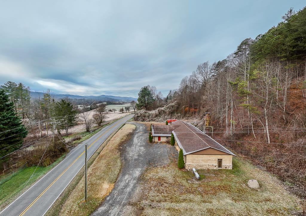 6785 Airport Road Andrews, NC 28901 - Photo 30 of 37