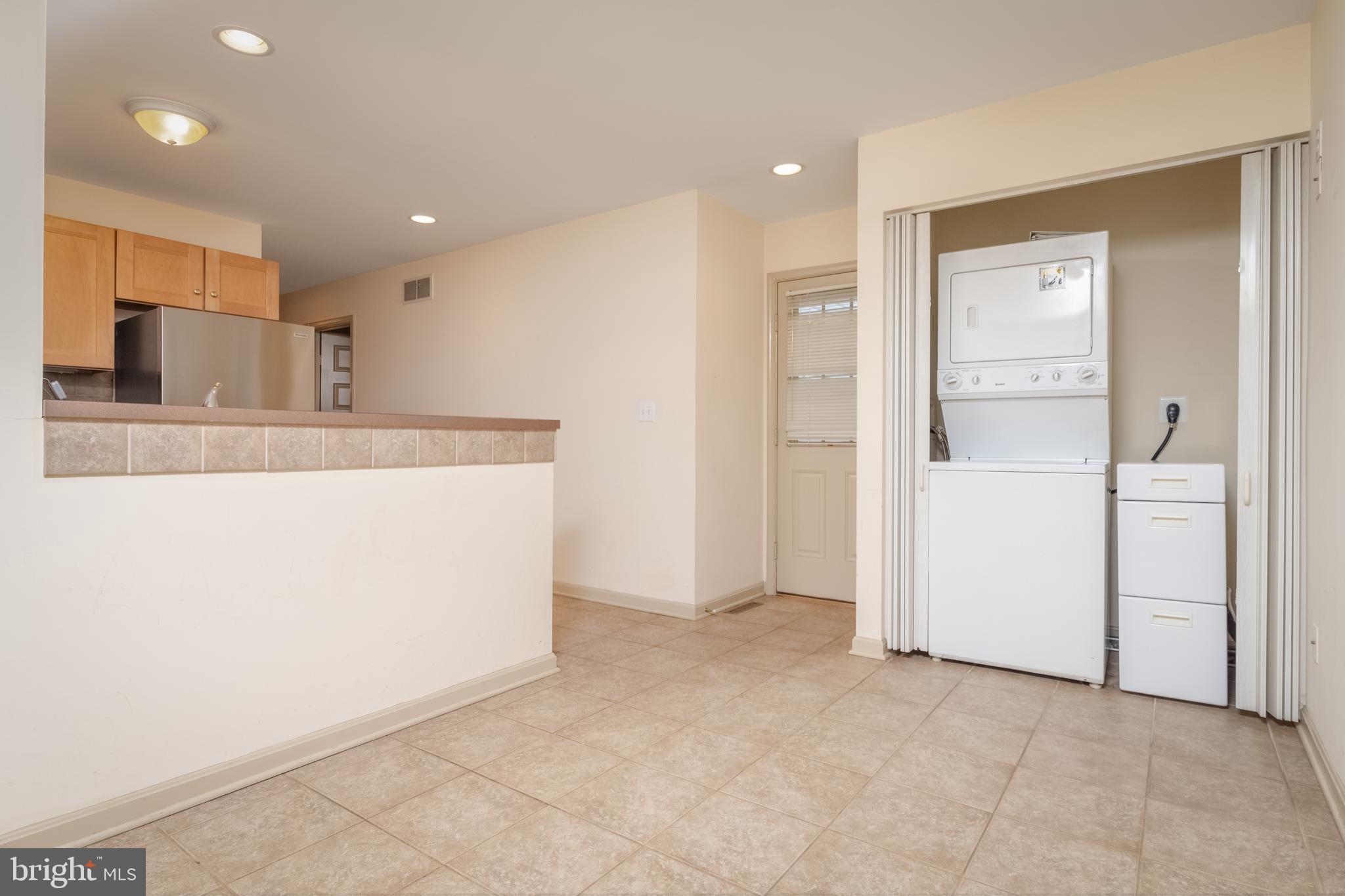 1805 Roland Avenue Towson, MD 21204 - Photo 16 of 46 Laundry on Main Level