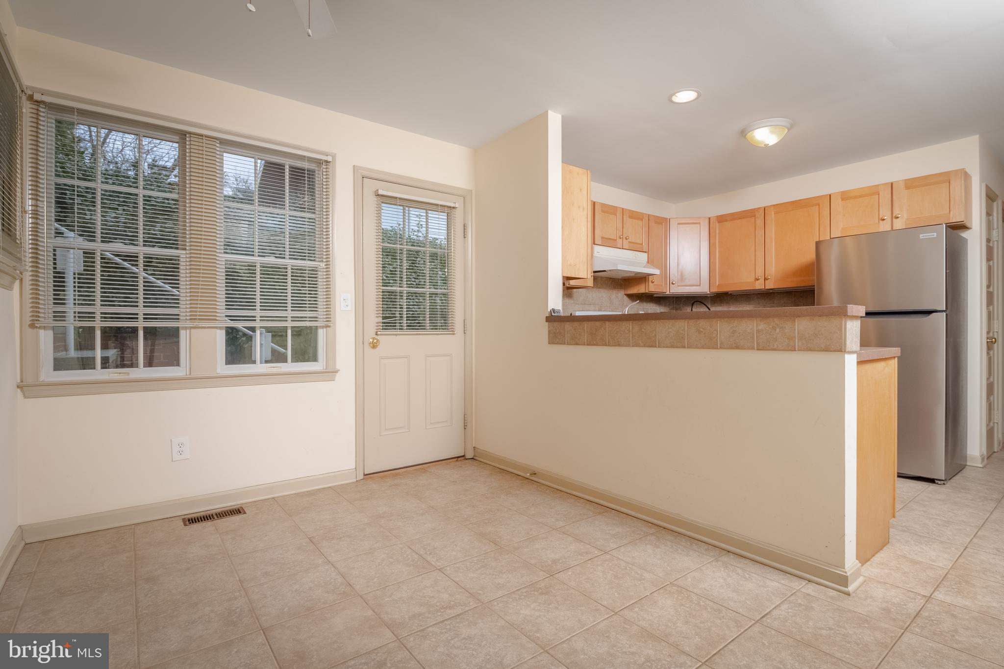 1805 Roland Avenue Towson, MD 21204 - Photo 17 of 46 Eat in Kitchen/ceramic flooring