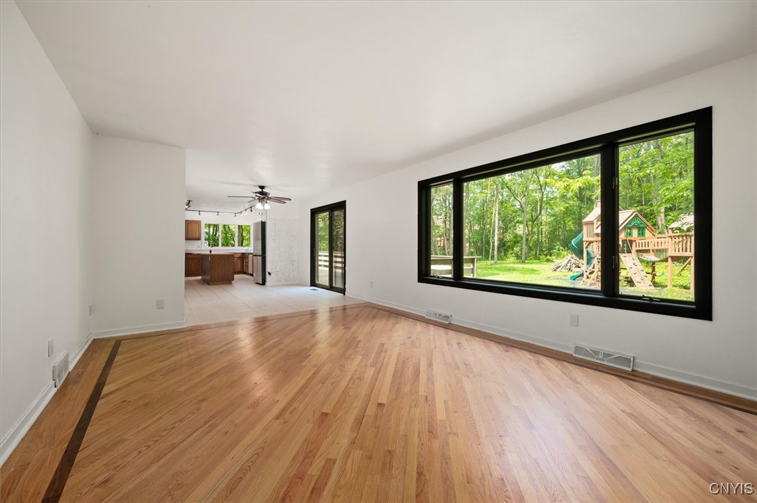 4308 Hepatica Hill Road Manlius, NY 13104 - Photo 14 of 46