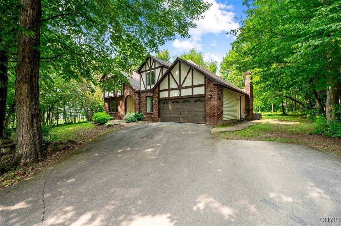 4308 Hepatica Hill Road Manlius, NY 13104 - Photo 43 of 46