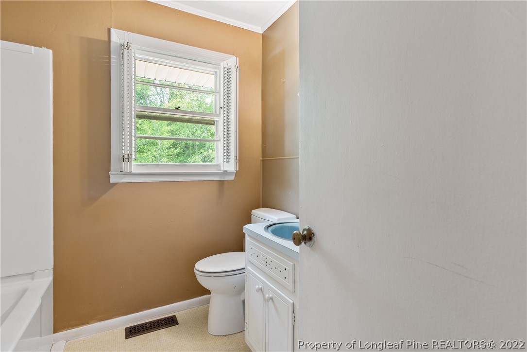 1390 Townsend Road Raeford, NC 28376 - Photo 29 of 41 Gallery Image 29