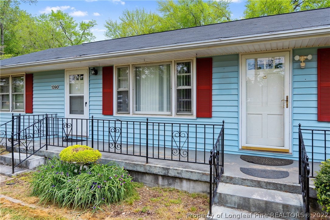 1390 Townsend Road Raeford, NC 28376 - Photo 4 of 41 Gallery Image 4
