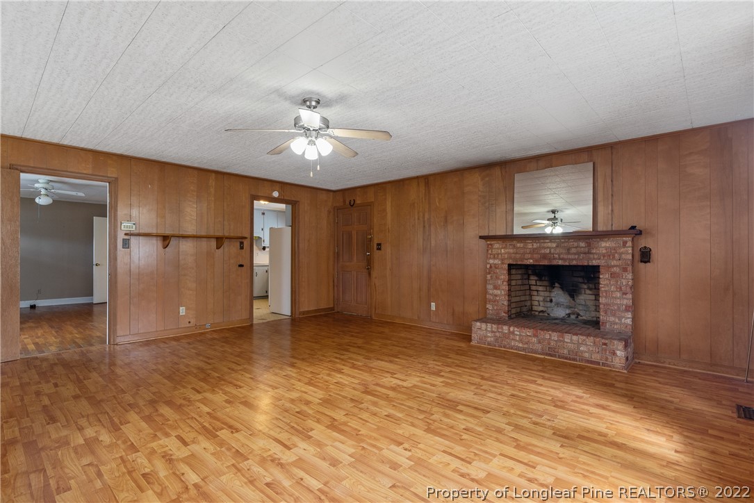 1390 Townsend Road Raeford, NC 28376 - Photo 8 of 41 Gallery Image 8