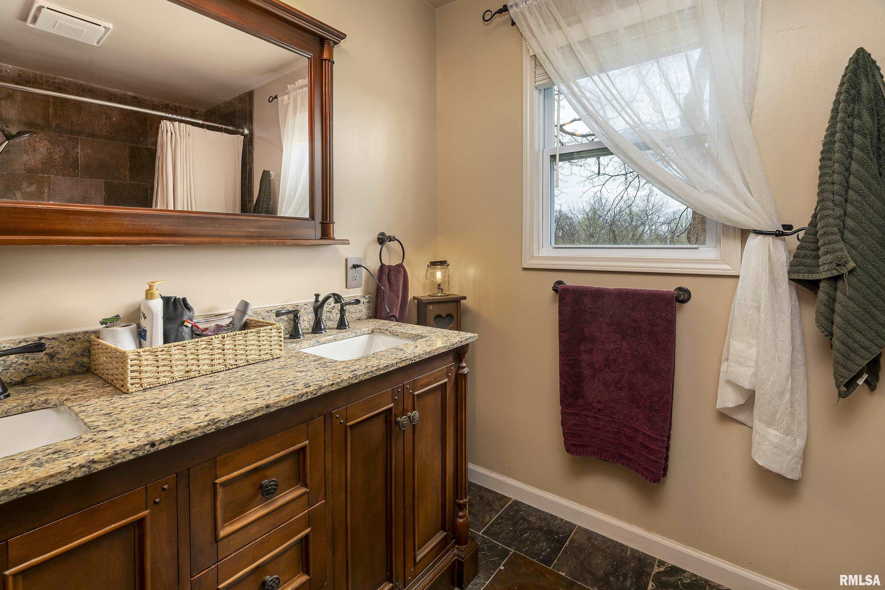 115 Wiley Road Murphysboro, IL 62966 - Photo 16 of 46