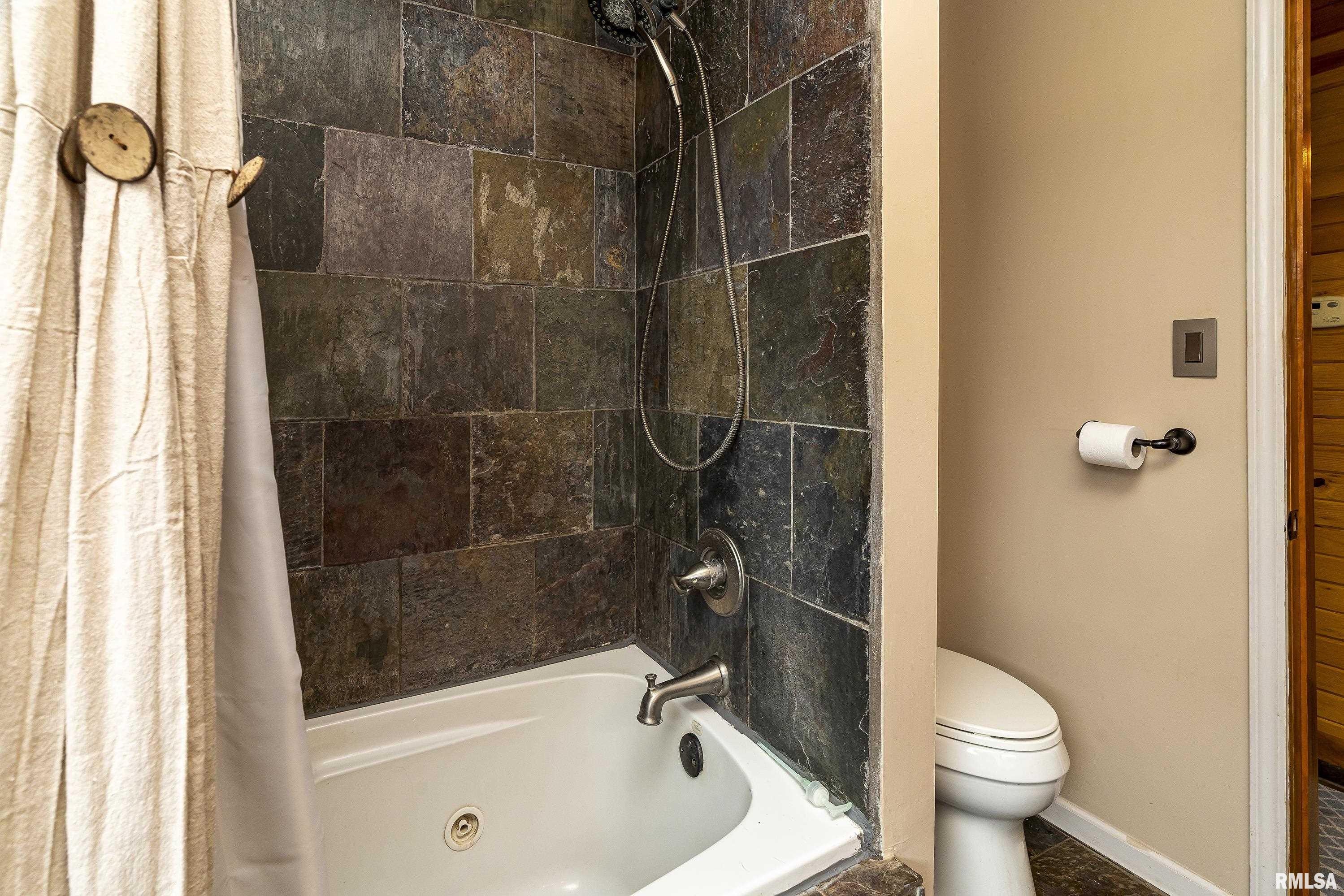 115 Wiley Road Murphysboro, IL 62966 - Photo 17 of 46