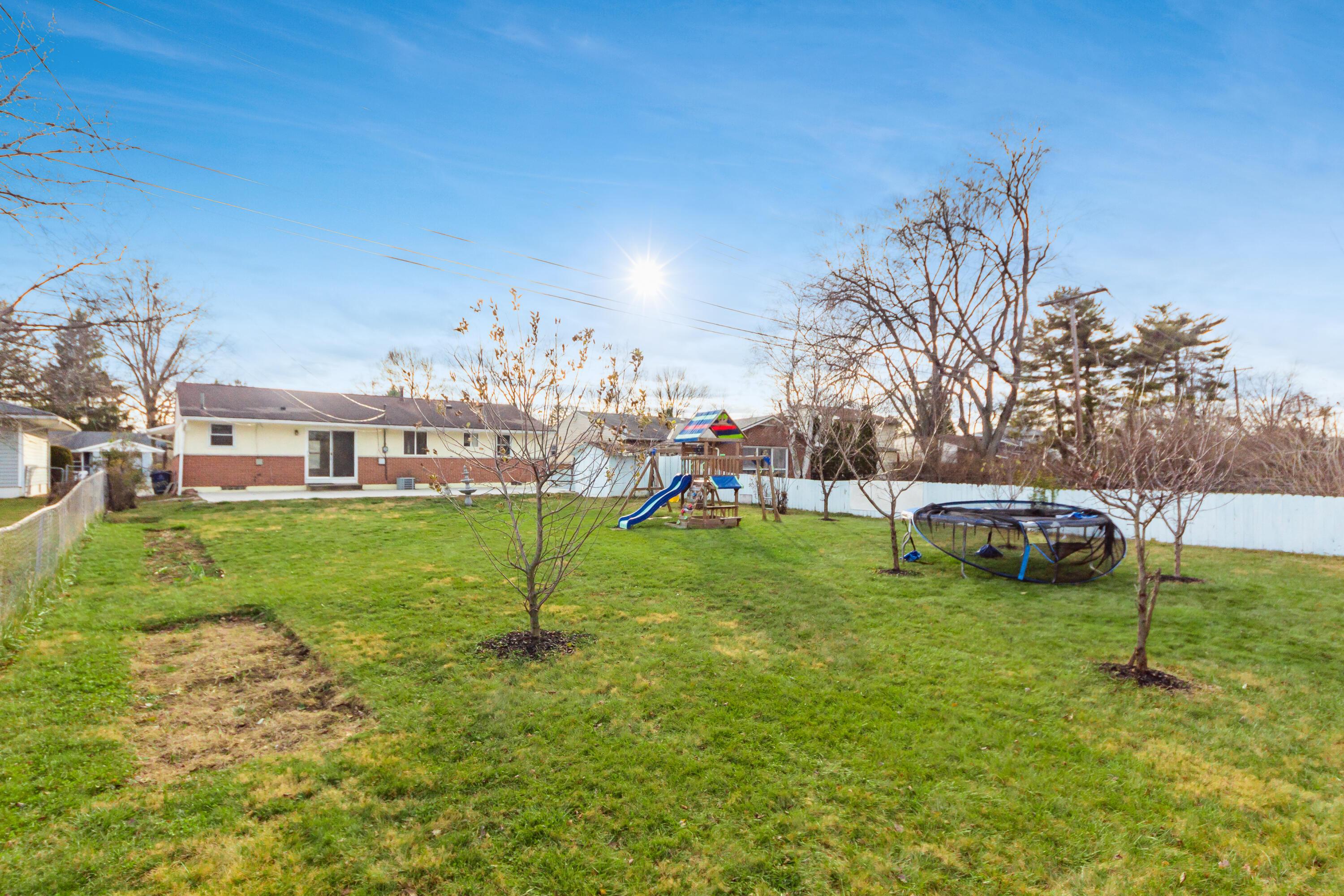 1466 Fullen Road Columbus, OH 43229 - Photo 35 of 35 M_1466_Fullen070