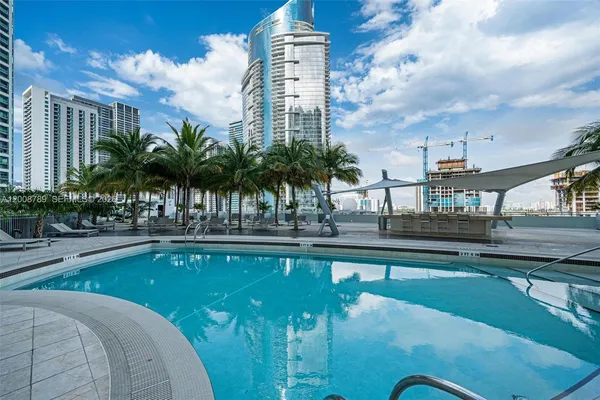 $6,000 | 900 Biscayne Boulevard, Unit 2208, Miami, FL 33132
