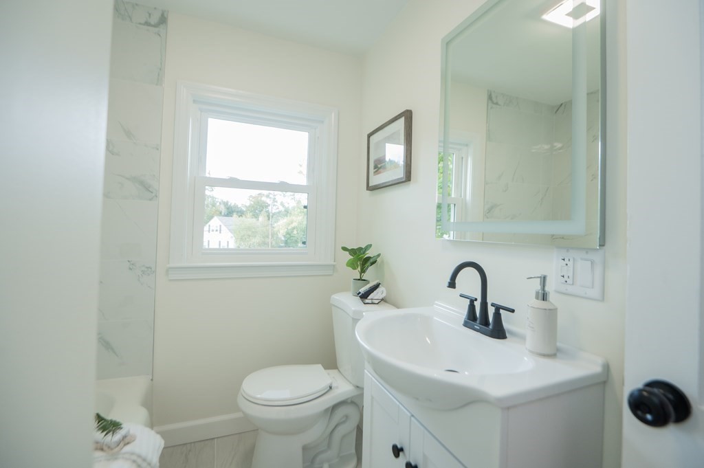 15 Alden Road Peabody, MA 01960 - Photo 14 of 24 Gallery Image 14