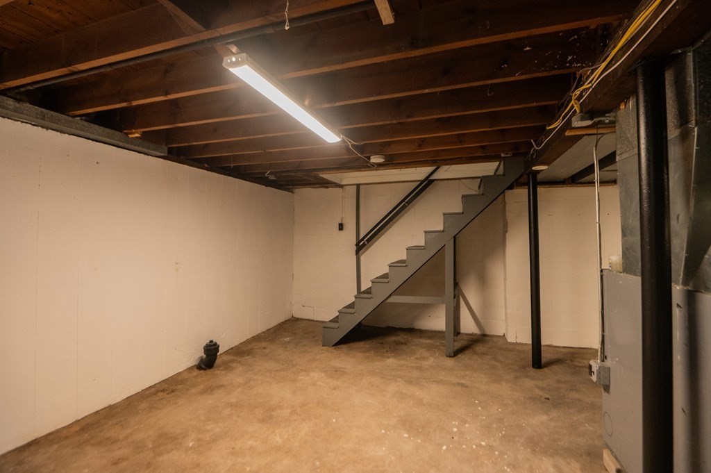 15 Alden Road Peabody, MA 01960 - Photo 22 of 24 Gallery Image 22