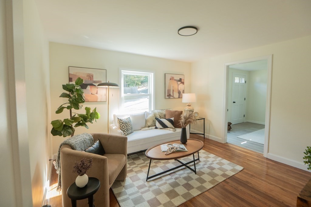 15 Alden Road Peabody, MA 01960 - Photo 10 of 24 Gallery Image 10