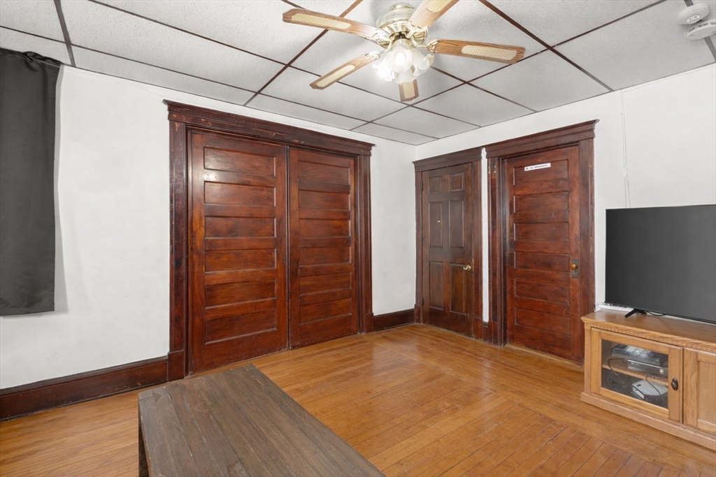 2 Montague Street Worcester, MA 01603 - Photo 8 of 15