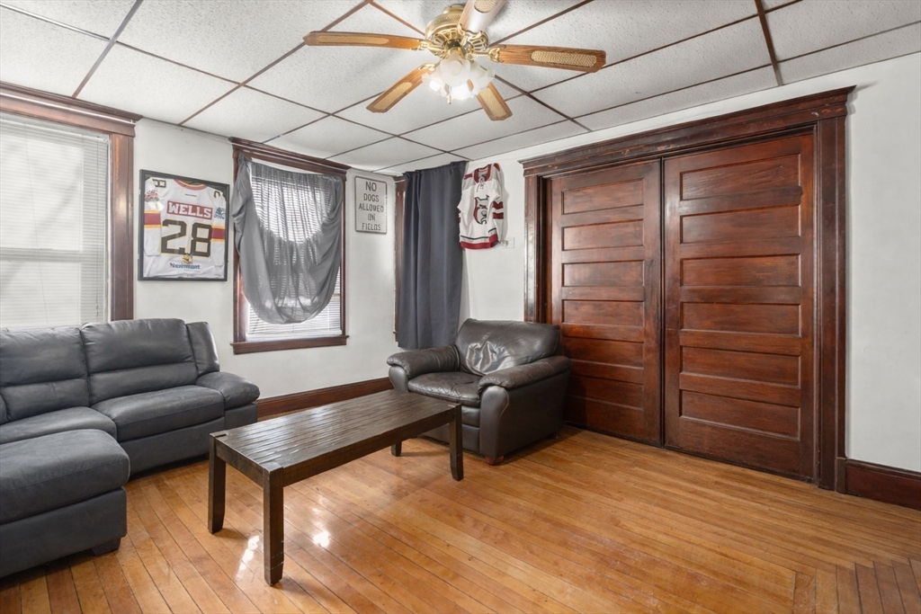2 Montague Street Worcester, MA 01603 - Photo 9 of 15
