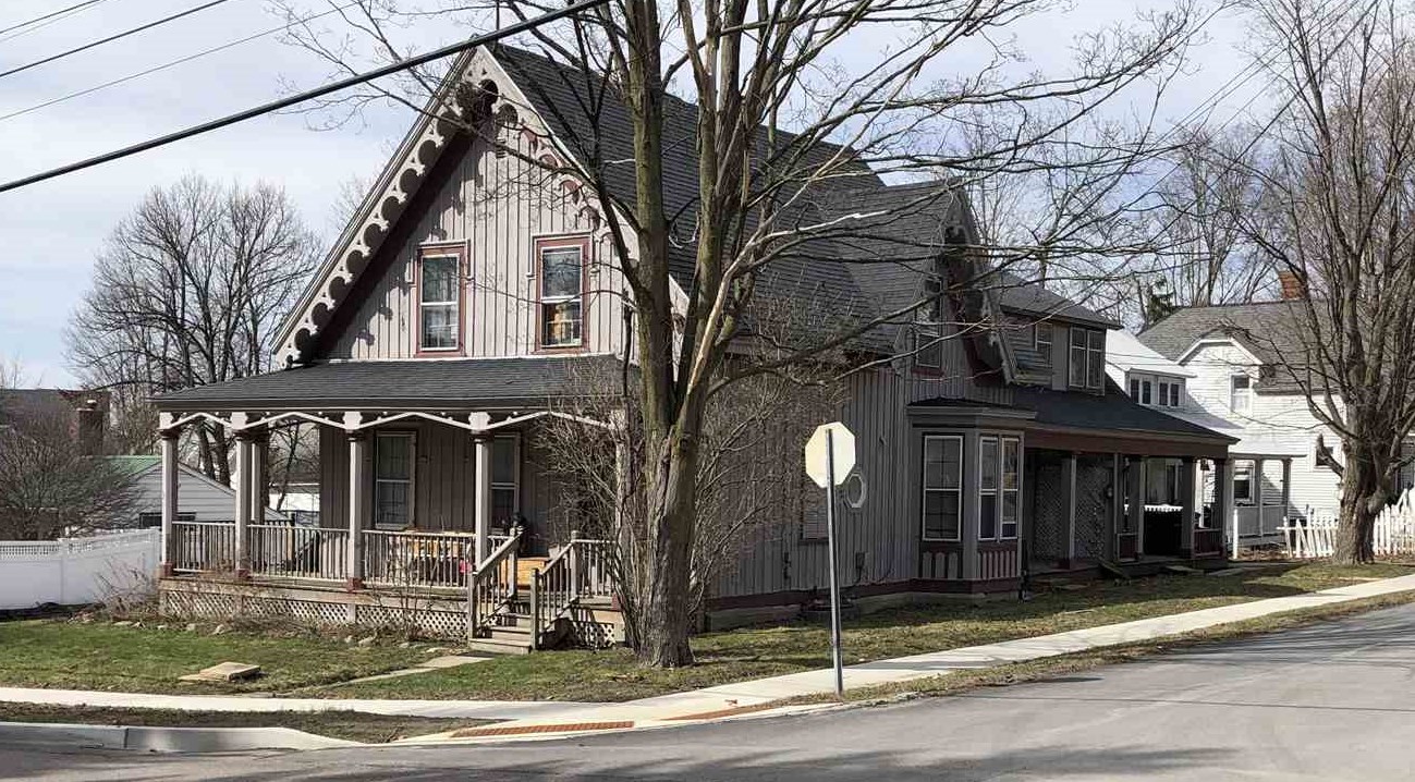 47 Bank Street St. Albans, VT 05478 - Photo 2 of 31 Gallery Image 2