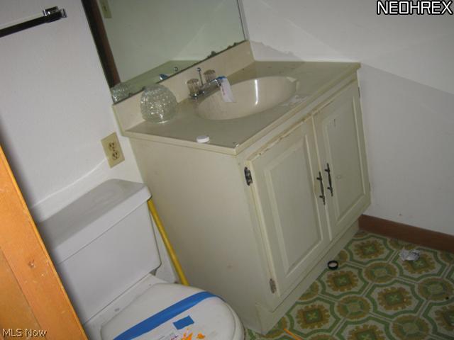 11115 Potter Road Bellevue, OH 44811 - Photo 3 of 7 Gallery Image 3