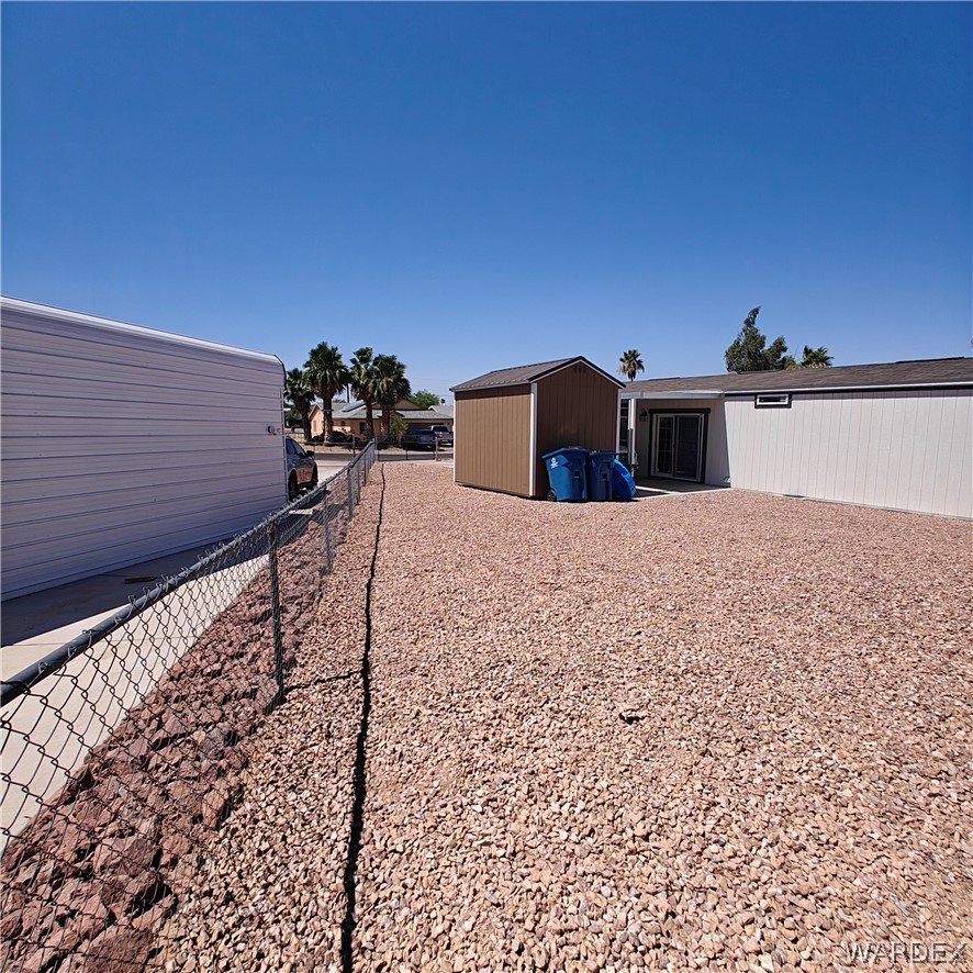 463 Santa Maria Road Bullhead City, AZ 86442 - Photo 32 of 39